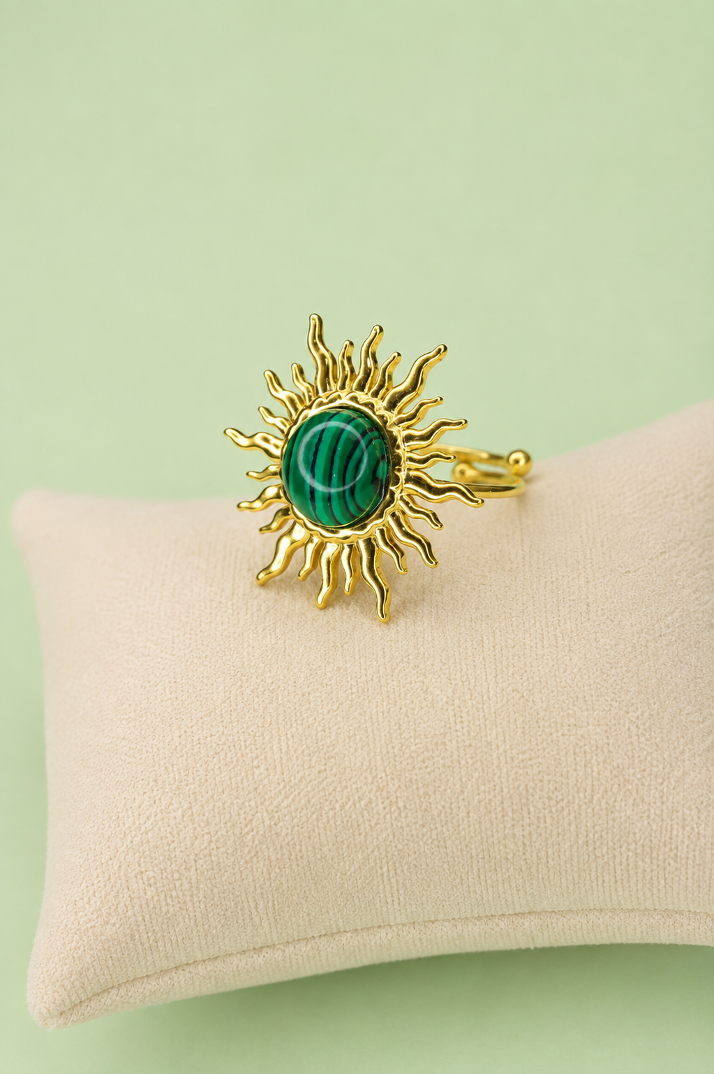 Anillo sol verde